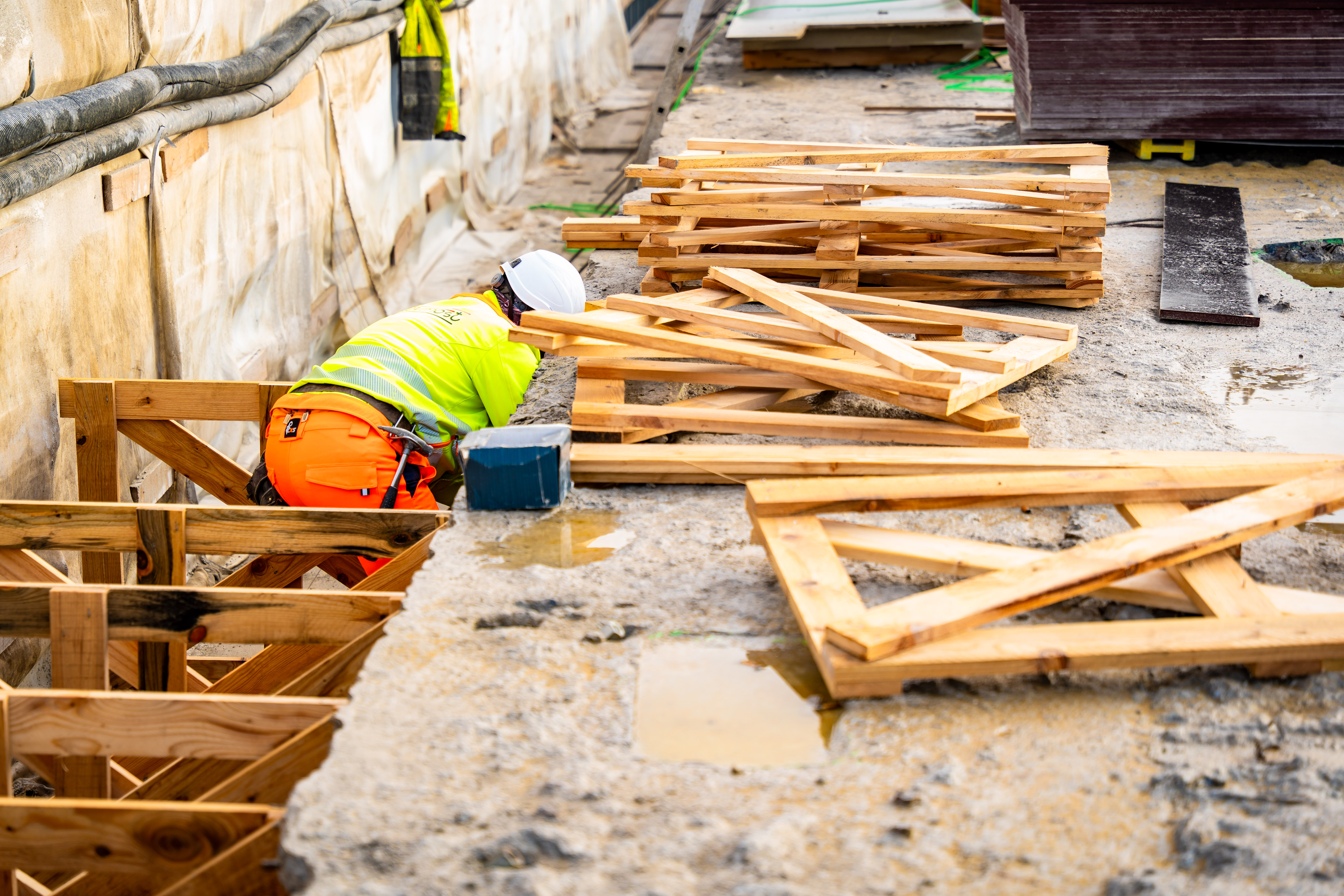 Kontrolna cinnost - rekonstrukcia elektrickovej trate-17